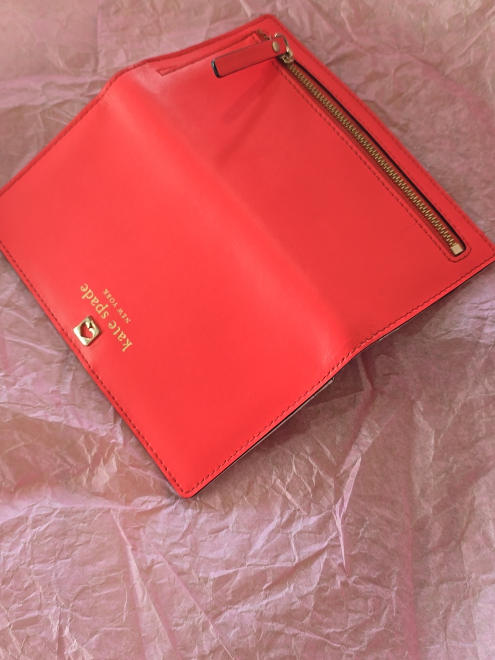 Kate Spade Coral Wallet - Picture 4 of 11